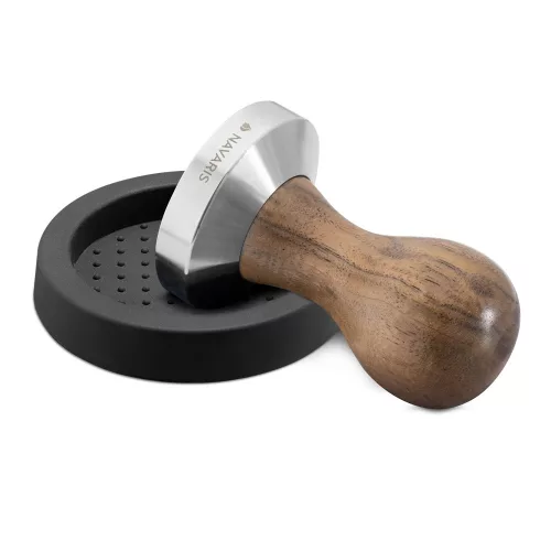 Tamper ze stali nierdzewnej Navaris z rączką z orzecha włoskiego, 58 mm, Covoras, 51802.01.30