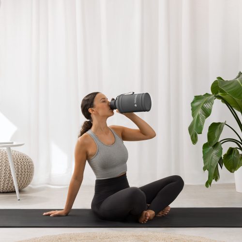 Butelka na wodę Navaris ze stali nierdzewnej z uchwytem, 2,2 litra, szary, 54596.73