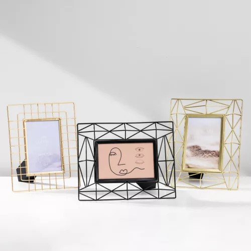 Rama foto metalica Navaris, 24x19 cm, design 3D, pentru poze 10x15, negru, MDF/sticla/metal