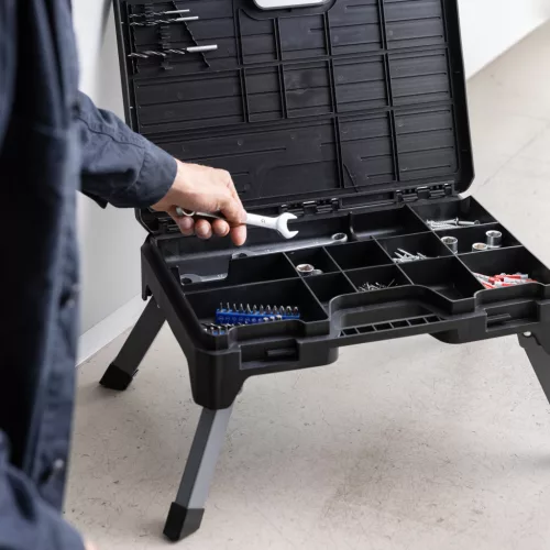 Scaun depozitare unelte Navaris, 53.3x38.1x24.3 cm, pliabil cu maner, capacitate 150 kg, negru, plastic