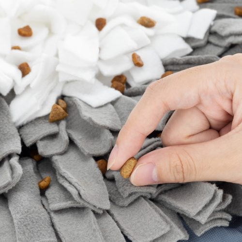 Covoras de adulmecat Navaris pentru caini, rotund, lavabil, gri/albastru, 55129.22