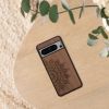 Etui Kwmobile do Google Pixel 8 Pro, brązowe, drewno/silikon, 61876.01