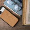 Etui Kwmobile do Google Pixel 8a, brązowe, drewno/silikon, KWM000020KR002C