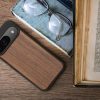 Etui Kwmobile do Google Pixel 9/Pixel 9 Pro, brązowe, drewno/silikon, KWM000020PJ001C