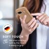 Etui Kwmobile do Google Pixel 8a, kremowe, silikonowe, KWM000020KQ043C