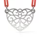 Srebrna zawieszka z koronkowym sznurkiem w kształcie serca