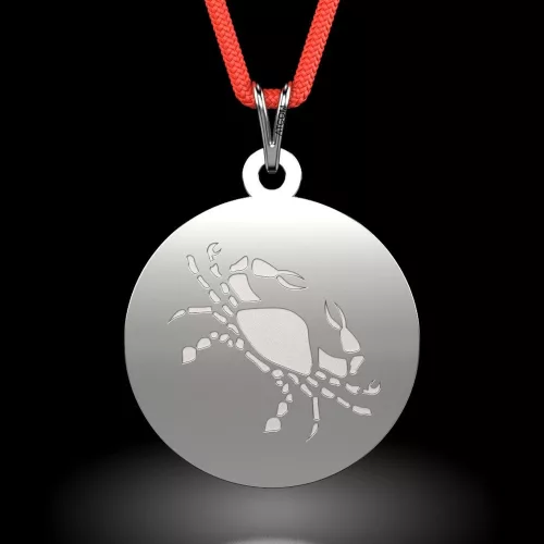 Srebrna zawieszka ze sznurkiem ze wzorem Raka